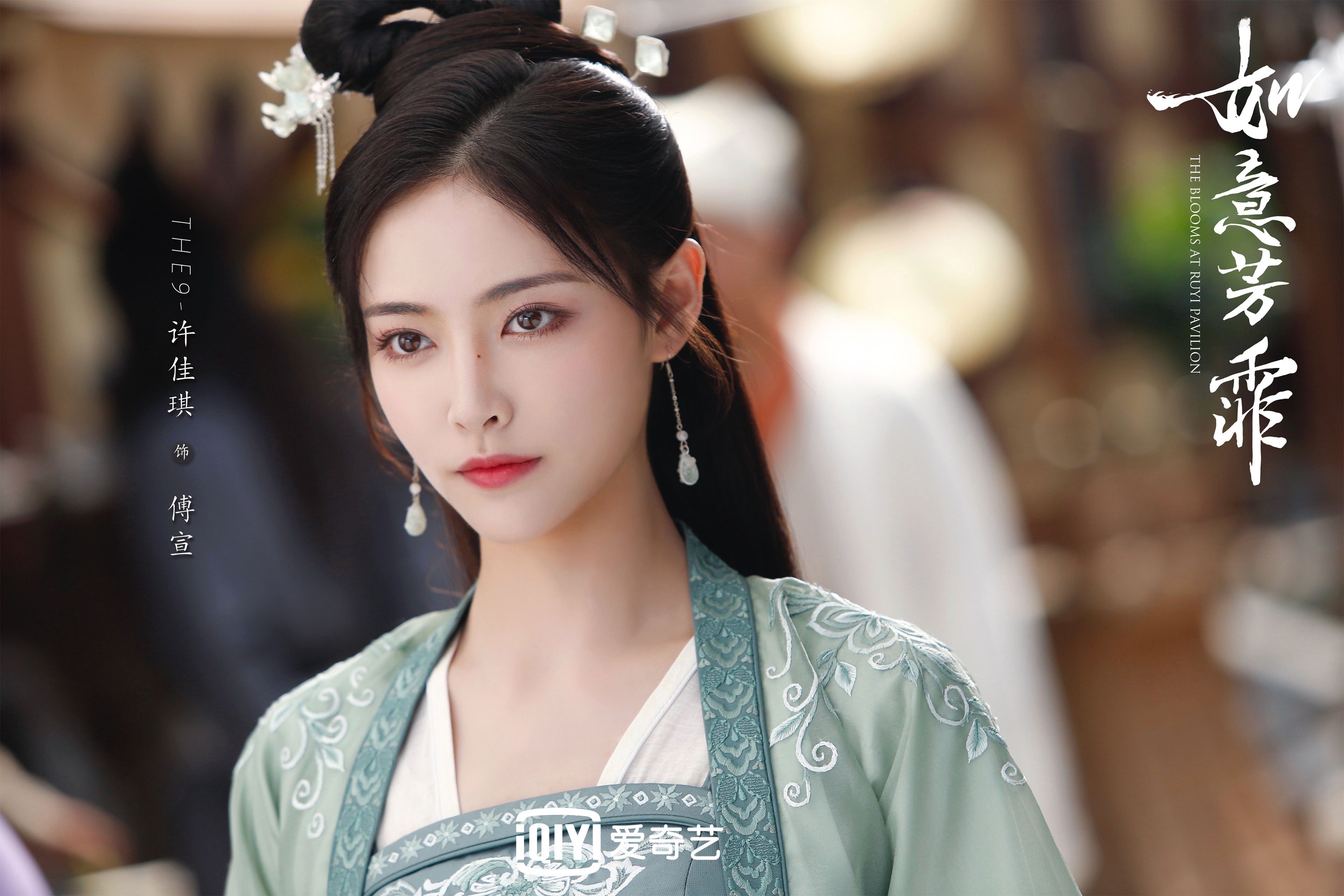 九游游戏中心官网-“西甲传奇对决：老将再现巅峰，点燃赛场激情”，西甲传奇球员