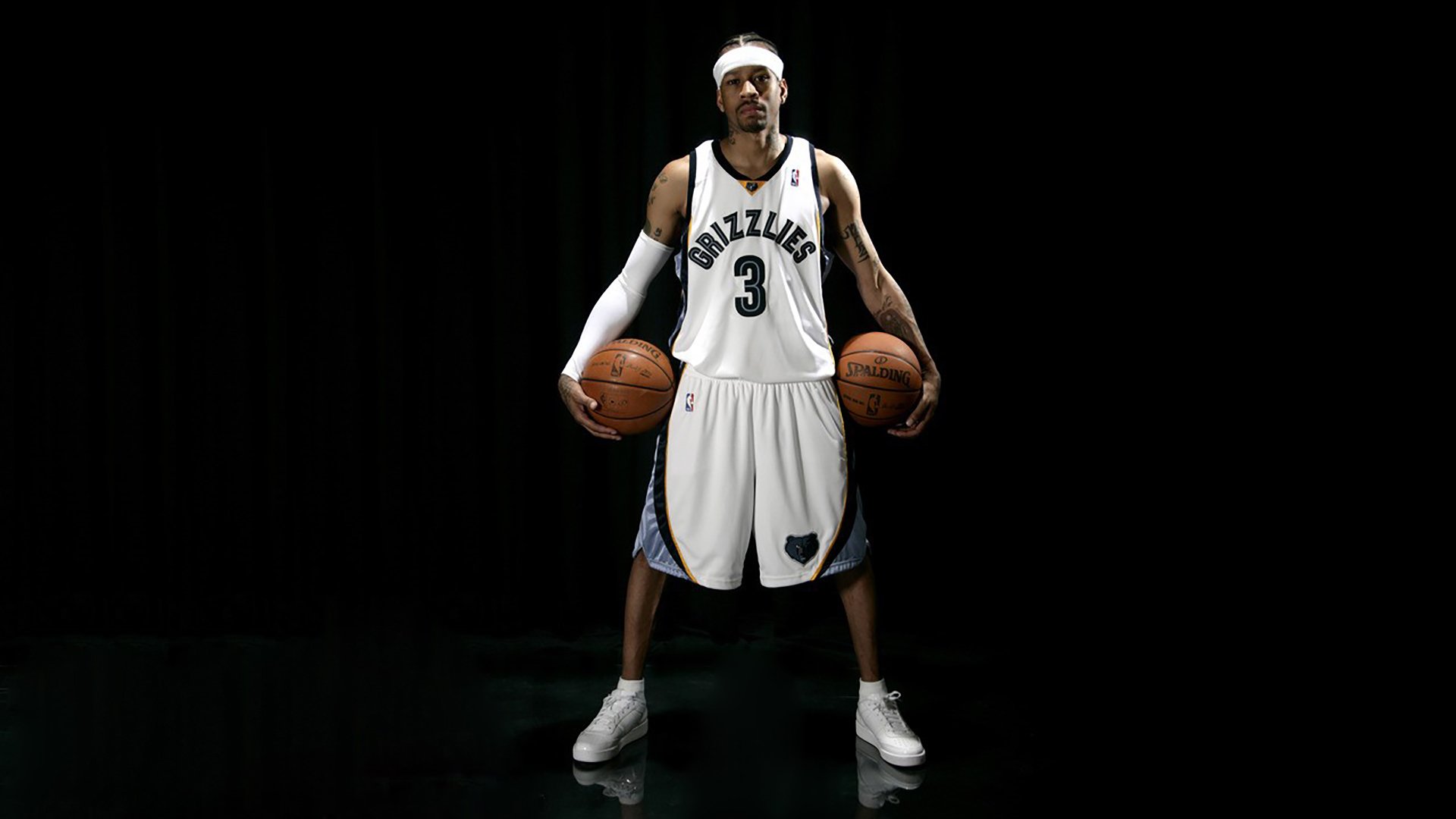 九游电竞官网-安东·李恩：凭借强大的比赛感觉，他总能在关键时刻做出正确选择